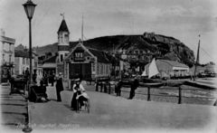 Postcard - Hastings Fish Market - 1912 - Flickr - drew anywhere